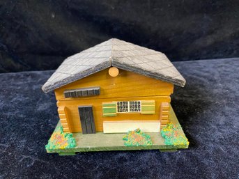 Sankyo Log Cabin Music Box