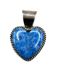 Beautiful Vintage Sterling Silver Speckled Blue Heart Shaped Pendant