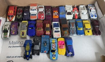 LOT OF VINTAGE CARS INCLUDES MATCHBOX, HOTWHEELS