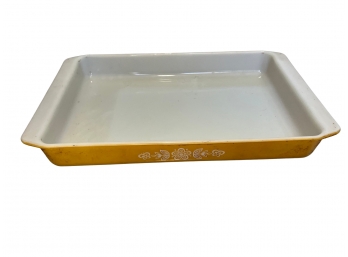 Pyrex Baking Dish - Butterfly Gold