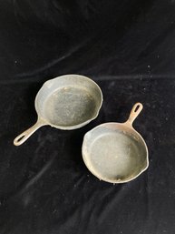 Set Of 2 Cast Iron Pans