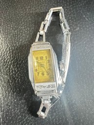 Vintage Ladies Hallmark Swiss Bracelet Link Watch With Silver Finish & Engraving