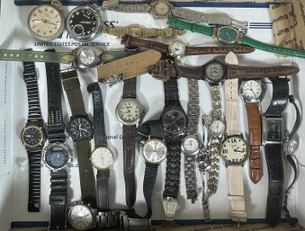 HUGE LOT OF VINTAGE WATCHES
