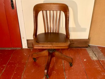 Milwaukee Chair Company Arts & Crafts Rolling Desk Chair