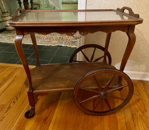 Vintage Elegant Wooden Tea Cart With Removable Tray