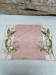 3 Sets Vintage Placemats & Napkins