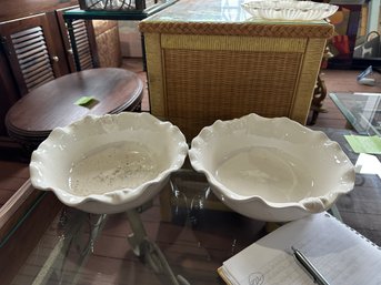 2 White Bowls Made In Italy Beautiful Scalloped Edge