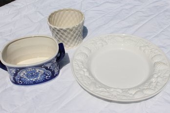 18 Inch Platter Plus 2 Casserole Type Dishes