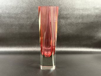 A Gorgeous, Tall Vintage Mid-Century Murano Glass Sommerso Vase In Red