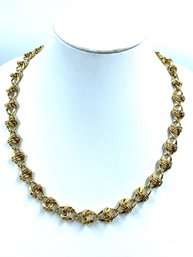 Unique Figure 8 Link Goldtone Necklace