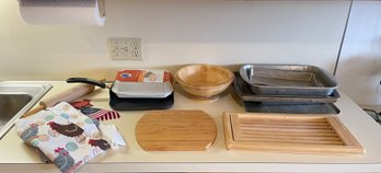 Cutting Boards Bakeware Dish Towels
