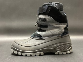 Khombu Snowtracker Boots, Youth Size 6