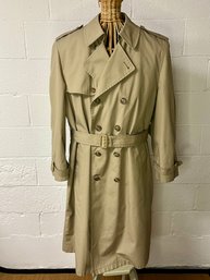 Men's Vintage London Fog Trench Coat 44R - Zip Out Lining