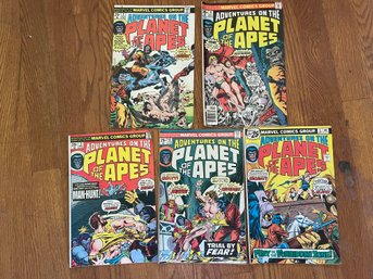 Five Vintage 20 Cents Comic Books- Planet Of The Apes.(4)