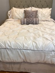 Queen Size Bedding Package