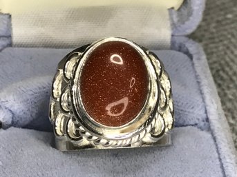 Beautiful Sterling Silver / 925 Ring Cocktail Ring With Unusual Polished Goldstone - Very Pretty Ring