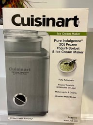 CUISINART Frozen Yogurt -Sorbet & Ice Cream Maker New In Open Box