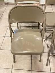Set Of Folding Metal Chairs Set Of 4 Lot 1 Of 3