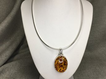 Fantastic 925 / Sterling Silver Snake Necklace With Genuine Natural Highly Polished Amber Pendant - WOW !