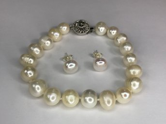 Lovely Genuine Cultured Baroque Pearl Bracelet & Earrings Set With Sterling Silver Clasp & Posts - Very Nice !