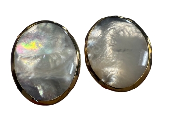 Vintage M.O.P / Abalone Shell Bezel Button Earrings