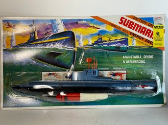 SUBMARINE BATTERY OPERATED  Plastic Die Cast Toy In Original Packaging