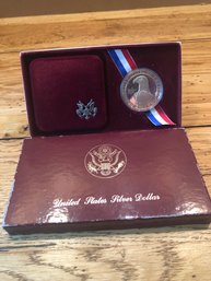 United States Silver Dollar/velvet Case.  L29