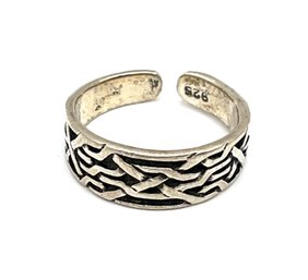 Vintage Sterling Silver Intricate Cuff Ring, Size 2.75