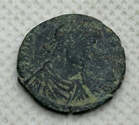 Original ANCIENT ROMAN Bronze Coin- Good Detail Circa 200 A.D.