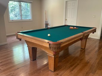 A BEAUTIFUL OLHAUSEN Pool Table With Extras, Great Condition!