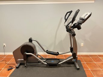 Life Fitness E3 Elliptical Cross Trainer