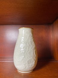 Lenox - Medium Bud Vase - With Ivy Motif