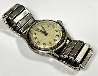 Vintage Stainless Steel Men's Wristwatch Avia Swiss Made Runs!