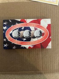 Beautiful 1999-D United States Quarters Set Uncirculated Coins In Case