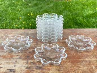 Star Form Glass Serving Dishes