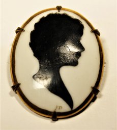 Antique Hand Painted Porcelain Silhouette Cameo Brooch In Gilt Brass