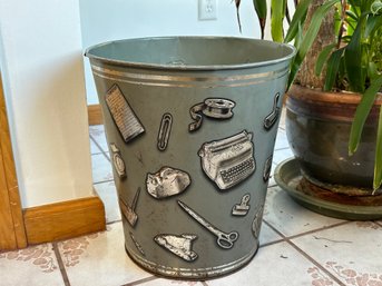 Vintage Retro Metal Garbage Can