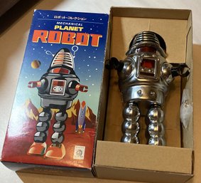 Vintage Tin Wind Up PLANET ROBOT- New In Box- Silver Version ROBBY THE ROBOT