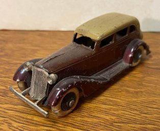 TOOTSIE TOY Car 1930's Sedan - 3 3/4'