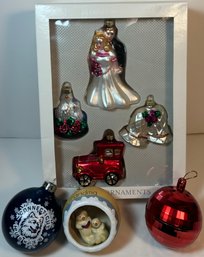 Lot Of Miscellaneous Christmas Ornaments
