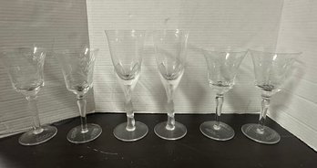 Etched Crystal Wine Glass  Floral Design, PAIR Carl Faberg Kissing Doves Champagne Flutes Glasses.  DS-C5