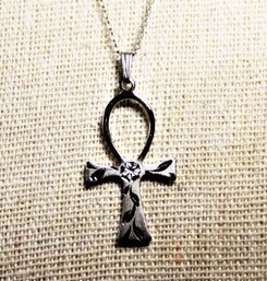 Fine Sterling Silver Egyptian Ankh Pendant On Chain 18' Long