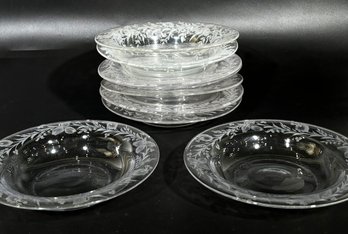 A Set Of 8 Etched Glass Fruit Bowls