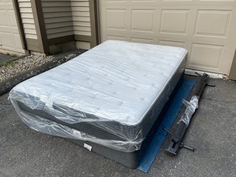 Beautyrest Silver Medium Firm Mattress And Box Spring, Queen Size