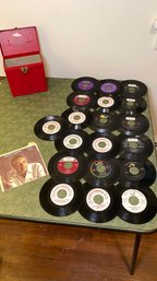 20 Records In Vintage Case 45rpm Vinyl In Very Good Condition