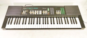 Yamaha PSR- 32 Portable Keyboard For Parts And Repair
