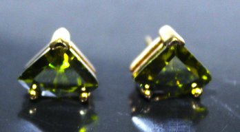 Fine Pair Gold Over Sterling Silver Pierced Earrings W Peridot Stones