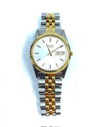 Vintage Men's Seiko Quartz Wristwatch