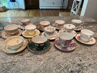 Collection Of 12 Vintage Cups And Saucers.