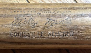 Vintage MICKEY MANTLE LOUISVILLE SLUGGER Wooden Baseball Bat